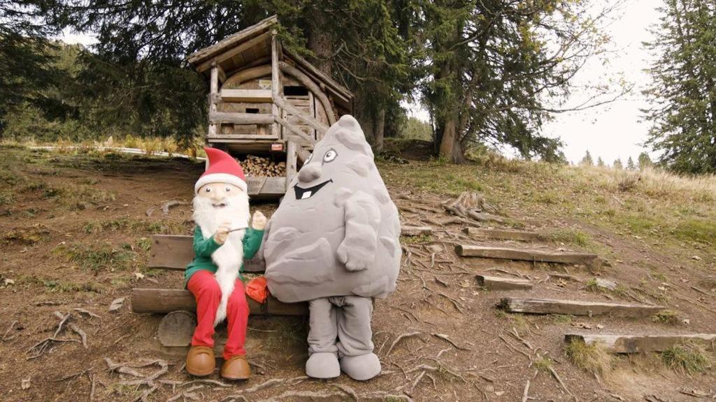 Bed And Breakfast - Die Aelplersuit Fuer Backpackers Im Berghuesli Linthal Экстерьер фото
